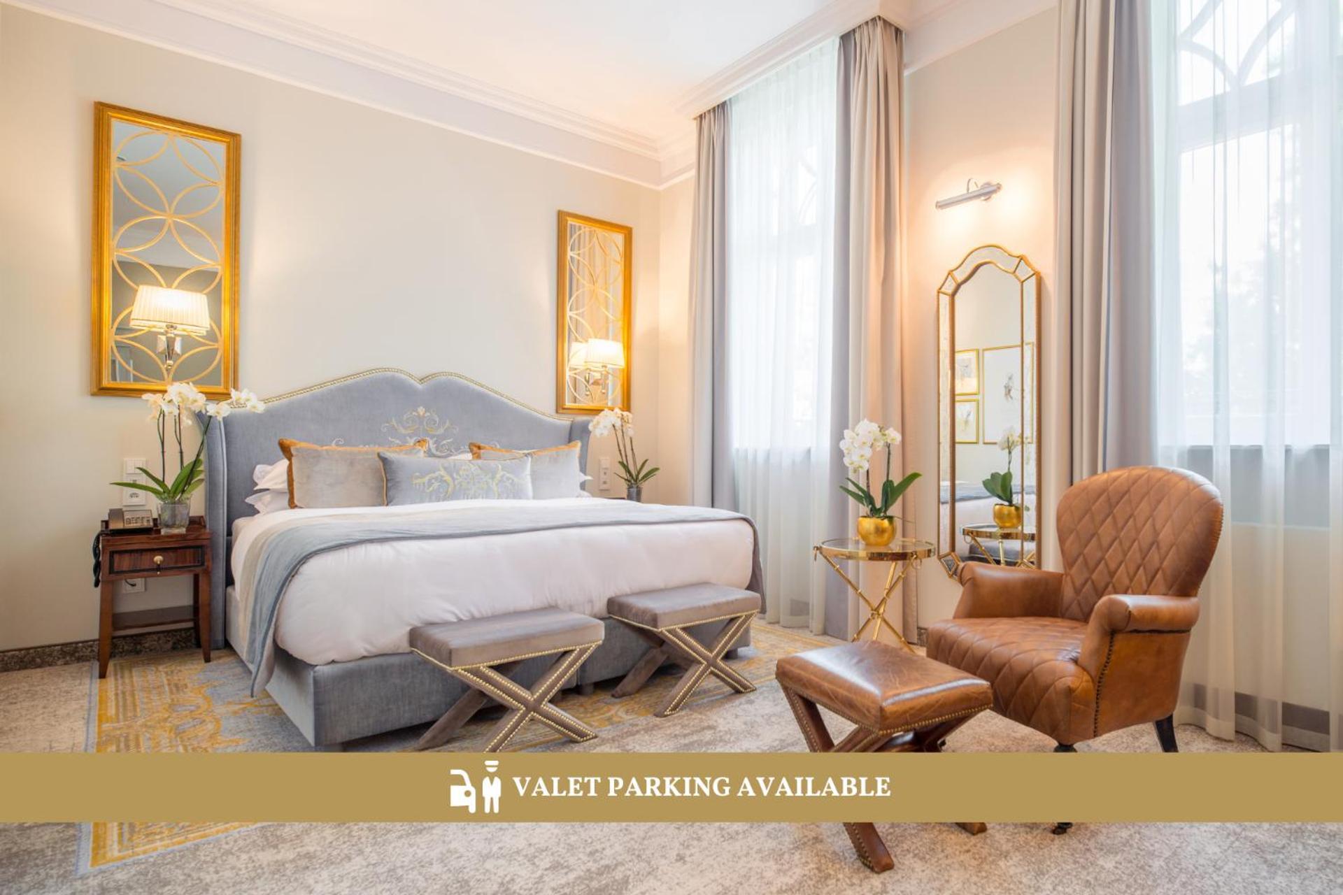 Bachleda Luxury Hotel Krakow Mgallery Hotel Collection Exterior foto A bedroom at the hotel